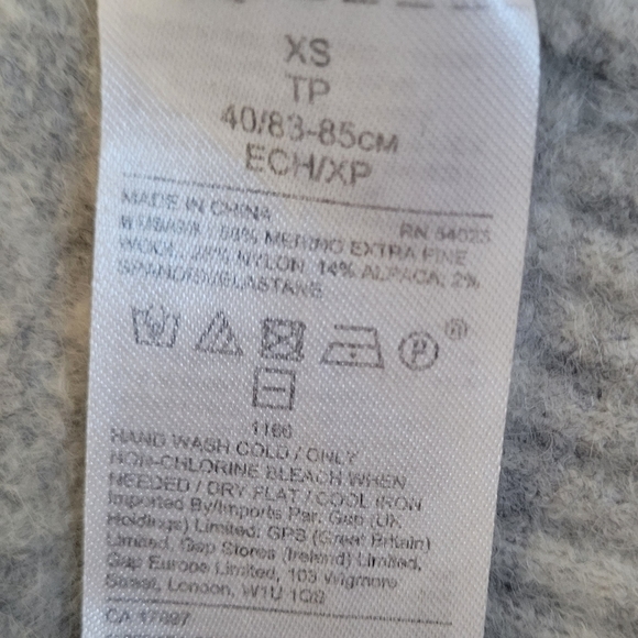 BANANA Republic - Women's Open front top, merino wool/alpaca blend, size XS - Picture 4 of 4